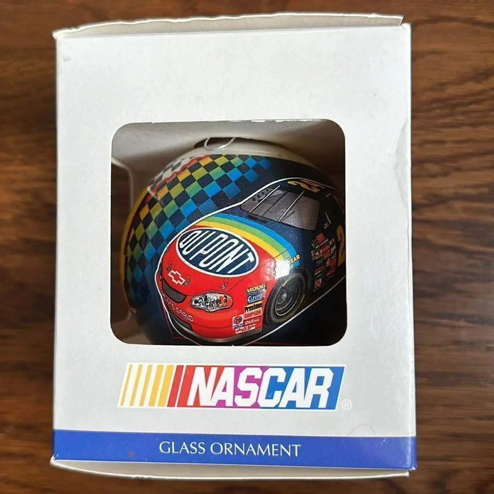 Nascar 2” glass